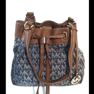 Micheal KORS Marina Large Drawstring Tote Signature Denim